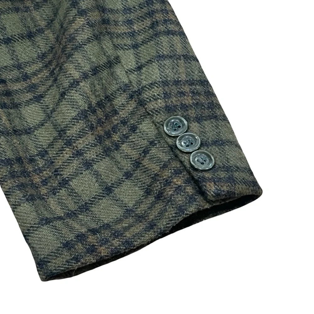 Men's Olive Plaid Blazer - Classic Tailored Sport Coat - Picture 5 of 7